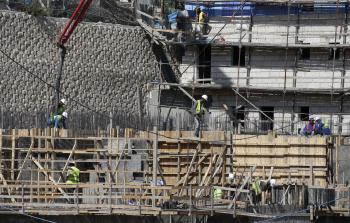 الاحتلال يواصل البناء في المستوطنات (أ ف ب)