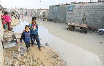 أضرار مادية بفعل المنخفض الجوي الذي ضرب غزة (أرشيف)