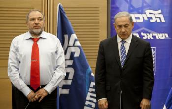 بنيامين نتنياهو وأفيغدور ليبرمان (أرشيف)