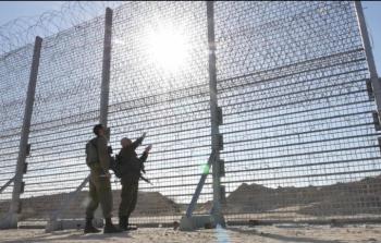 سيكون بطول 65 كيلومترا وبارتفاع يصل إلى ستة أمتار