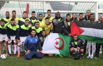 المنتخب الأولومبي على هامش التدريبات في الجزائر