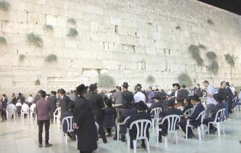 مستوطنون يؤدون طقوساً تلمودية بالأقصى  (أرشيف)