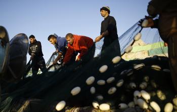 صيادون فلسطينيون (أ ف ب)