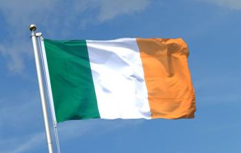 علم إيرلندا