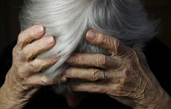 صورة تعبيرية عن مرض الزهايمر 