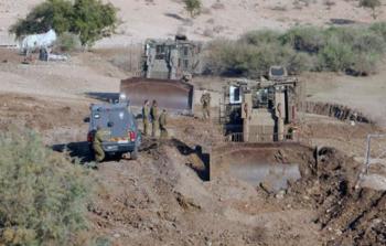 الاحتلال يريد تهجير السكان لإفراغ المنطقة من أهلها