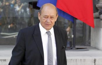 صورة أرشيفية لوزير الدفاع الفرنسي جان إيف لودريان 