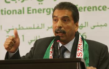 هذه التهديدات تزيد المناكفات وتعمق الانقسام 