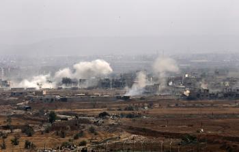 جانب من القصف المستمر - (أ ف ب)