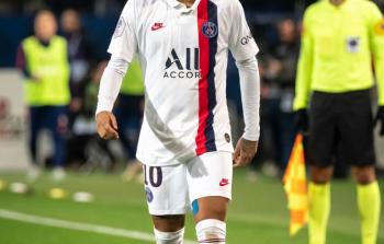 البرازيلي نيمار مهاجم باريس سان جرمان