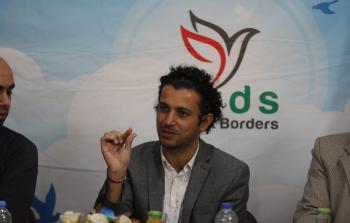 لكاتب والأكاديمي الفلسطيني د. أحمد مسعود خلال اللقاء