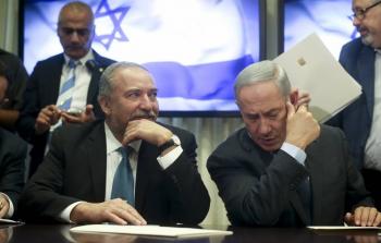 بنيامين نتنياهو وأفيغدور ليبرمان (أرشيف)