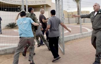 هروب المستوطنين للملاجئ (أرشيف)