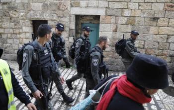 بعض من أفراد شرطة الاحتلال (أ ف ب)