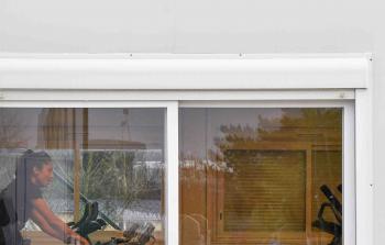 نجمة الفريق النسائي لنادي باريس سان جيرمان الفرنسي، والدنماركية من أصول أفغانية