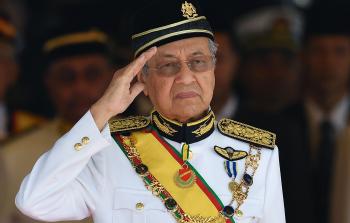 مهاتير محمد (أ ف ب)