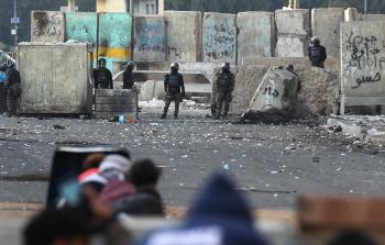 تظاهرات شعبية عراقية (أ ف ب)