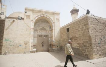 إغلاق مساجد قطاع غزة في إطار الاجرائات الوقائية (تصوير/ ياسر فتحي)