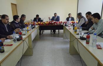 جانب من اجتماع وكيل وزارة الاقتصاد مع تجار القطاع