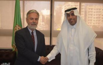 السهلي (يميناً) والسفير البرازيلي (يساراً) (أرشيف)