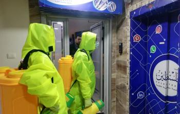 جانب من عملية تعقيم برج الجوهرة