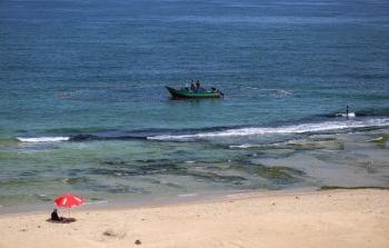 شاطئ دير البلح (أرشيف)