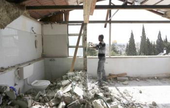 مقدسي يهدم منزله بيده (أرشيف)