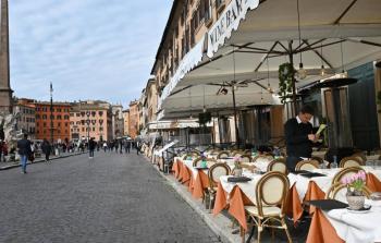 مطاعم ومرافق شبه فارغة لدى الاحتلال في ظل كورونا (أرشيف)