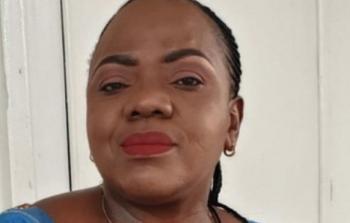 الموظفة في محطة قطارات لندن بيلي موجينغا