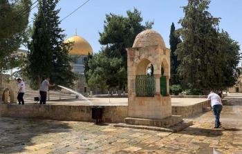 جانب من تعقيم المسجد الأقصى اليوم