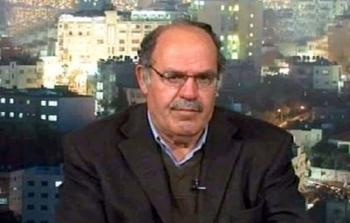 الأكاديمي عادل سمارة في صورة من الأرشيف