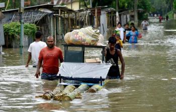 آثار الأمطار والصواعق في الهند