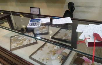 عملية سطو مسلح على محل مجوهرات بسلفيت