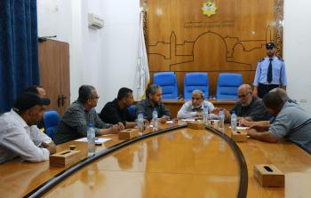 جانب من اللقاء في مقر التشريعي بغزة