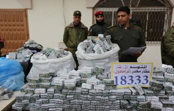 كميات من المخدرات المضبوطة من قبل الشرطة بغزة (أرشيف)