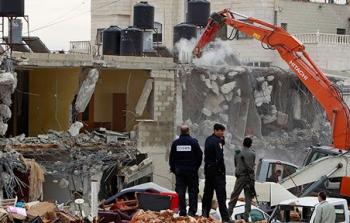 قوات الاحتلال تهدم منزلاً فلسطينياً بالقدس (أرشيف)