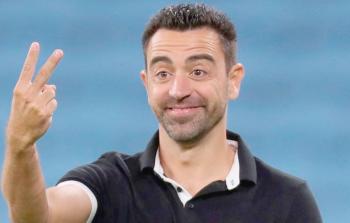 2- تشافي يلمح للانتقال إلى الدوري الإنجليزي.jpeg