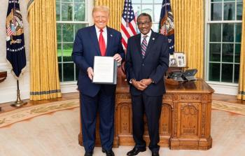 ترامب وحمدوك (أرشيف)