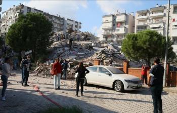 آثار الزلزال