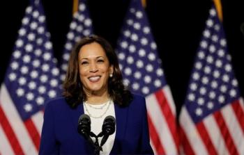 مرشحة الحزب الديمقراطي لمنصب نائب الرئيس الأمريكي كاميلا هاريس