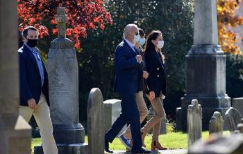 بايدن يزور قبر ابنه