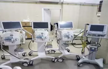 الصحة تتسلم أجهزة تنفس صناعي من مؤسسات دولية وأهلية