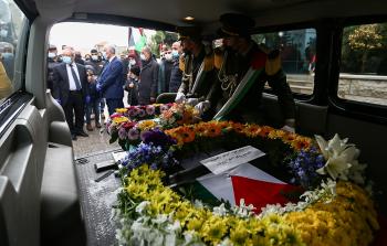 جانب من تشييع الراحل