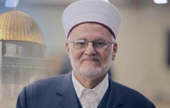 الشيخ عكرمة صبري رئيس الهيئة الإسلامية وخطيب المسجد الأقصى (أرشيف)