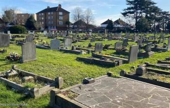 الإحصائيات تشير إلى وجود نحو 14 ألف مقبرة في بريطانيا