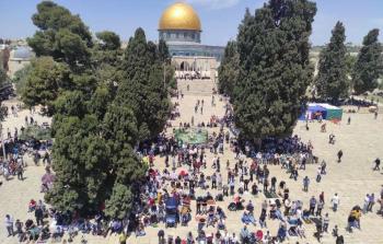 جانب من صلاة الجمعة الأولى من رمضان في المسجد الأقصى