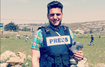 المصور معتصم سقف الحيط