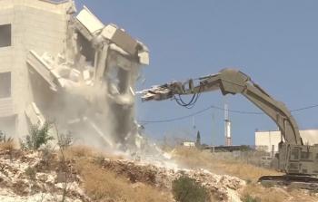 الشقة تعود للمواطن موسى حلولو