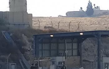 الشاب عمر موسى حسين شلالدة أثناء إطلاق الاحتلال النار عليه شرق بيت لحم