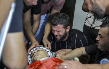 مشهد من وداع الطفل 